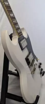 Epiphone - 1961 Les Paul SG Standard Electric Guitar with Case - Aged Classic White 2